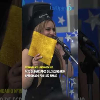 Egresaron los alumnos del Secundario N°19 de Río Gallegos Egresaron los alumnos del Secundario N°19 de Río Gallegos