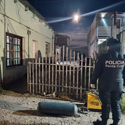Recuperaron herramientas y un tubo de gas tras un allanamiento por una denuncia de robo Recuperaron herramientas y un tubo de gas tras un allanamiento por una denuncia de robo