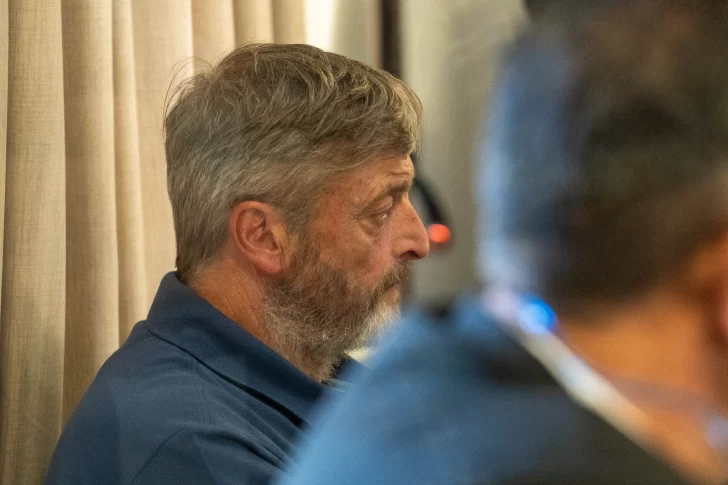  Alejandro Martens, padre de Ivar, el joven condenado a 5 años de prisión por la muerte de Soledad Maidana. FOTOS: LEANDRO FRANCO/ LA OPINIÓN AUSTRAL