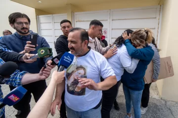 Luis Maidana tras el fallo por la muerte de su hija Soledad: “La plata se la pueden meter en el c…” Luis Maidana tras el fallo por la muerte de su hija Soledad: “La plata se la pueden meter en el c…”