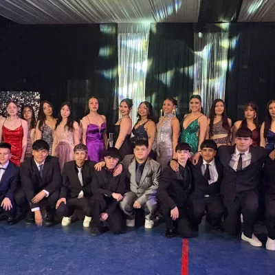 Una noche inolvidable: después de reunir más de 3 millones de pesos, los egresados del Secundario N° 17 disfrutaron de su fiesta Una noche inolvidable: después de reunir más de 3 millones de pesos, los egresados del Secundario N° 17 disfrutaron de su fiesta