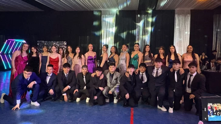 Una noche inolvidable: después de reunir más de 3 millones de pesos, los egresados del Secundario N° 17 disfrutaron de su fiesta