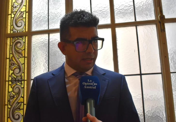  “Hemos logrado conformar un bloque con la primer minoría y eso va a ser muy importante para toda la batería de proyectos que envía el Ejecutivo para el tratamiento en sesiones extraordinarias”. Foto: Camila Ferrer Pose/La Opinión Austral.