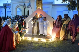 Niños y niñas participaron en el encendido del Pesebre Navideño en Casa de Gobierno