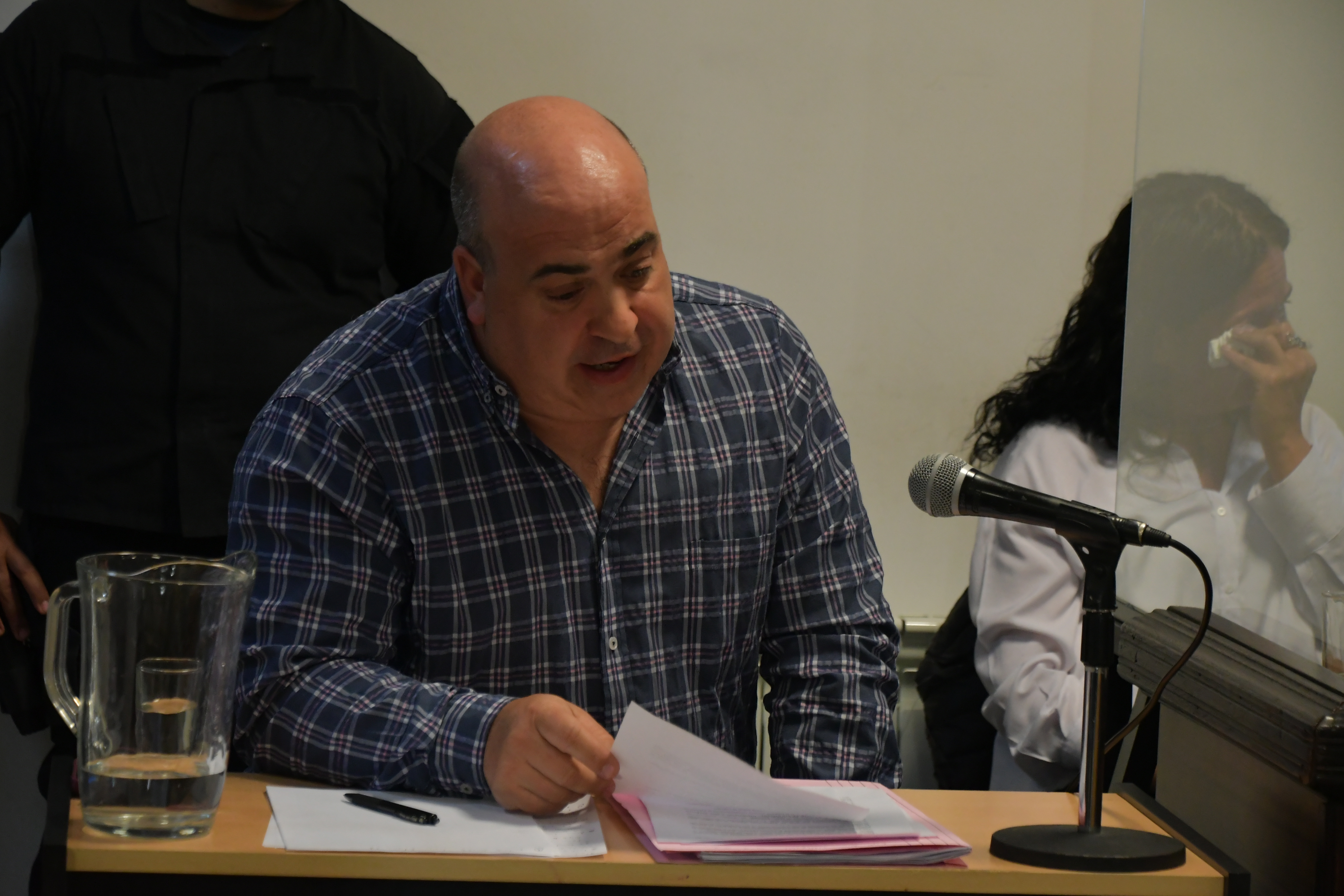  Elian Smith, representante del conductor del Bora. JUAN PALACIOS/LA OPINIÓN AUSTRAL