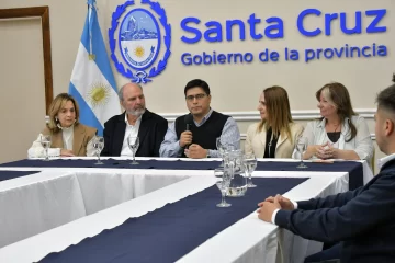 Claudio Vidal: “Esta obra significa comenzar a brindar servicios al mundo desde Santa Cruz”