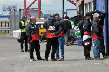 Tarde de sábado con clasificación, enojos y dos campeones Tarde de sábado con clasificación, enojos y dos campeones