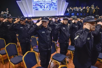 74 nuevos agentes para la Policía de Santa Cruz 74 nuevos agentes para la Policía de Santa Cruz