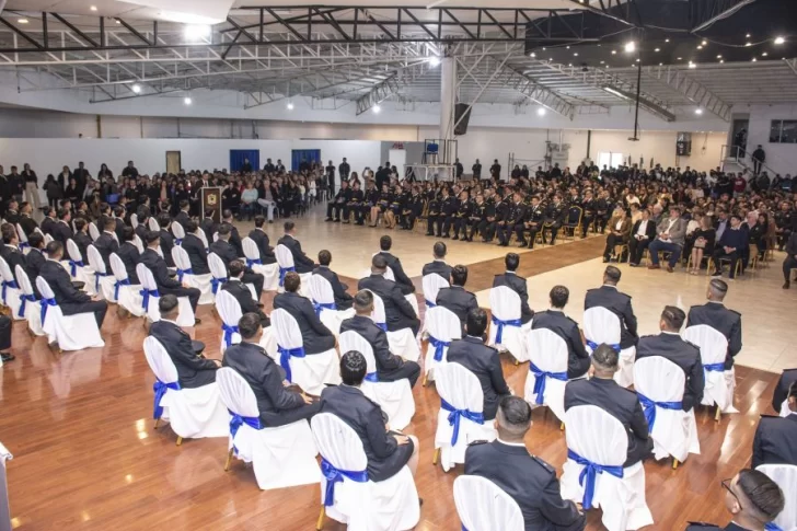 EGRESO-POLICIA-DE-SANTA-CRUZ-728x485 EGRESO-POLICIA-DE-SANTA-CRUZ-728x485