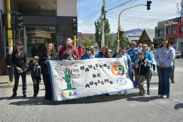 FUNDACION-TEA-SANTA-CRUZ-EN-EL-IZAMIENTO-728x485
