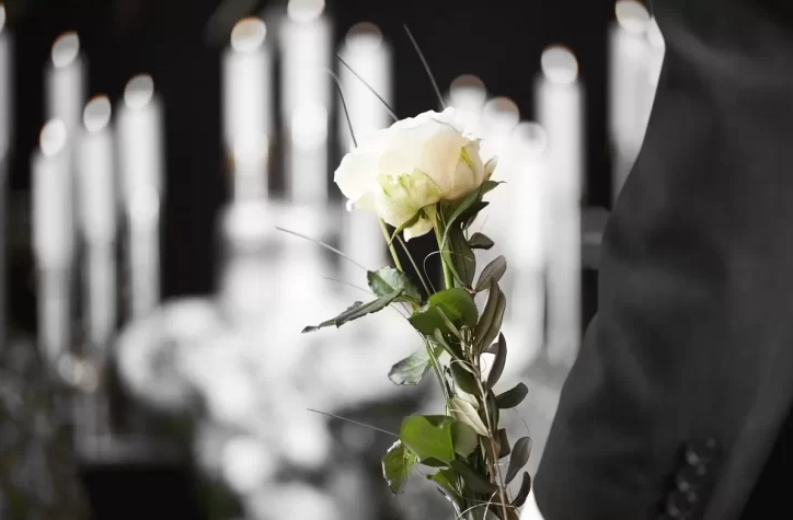 Avisos fúnebres del día 13 de diciembre de 2025