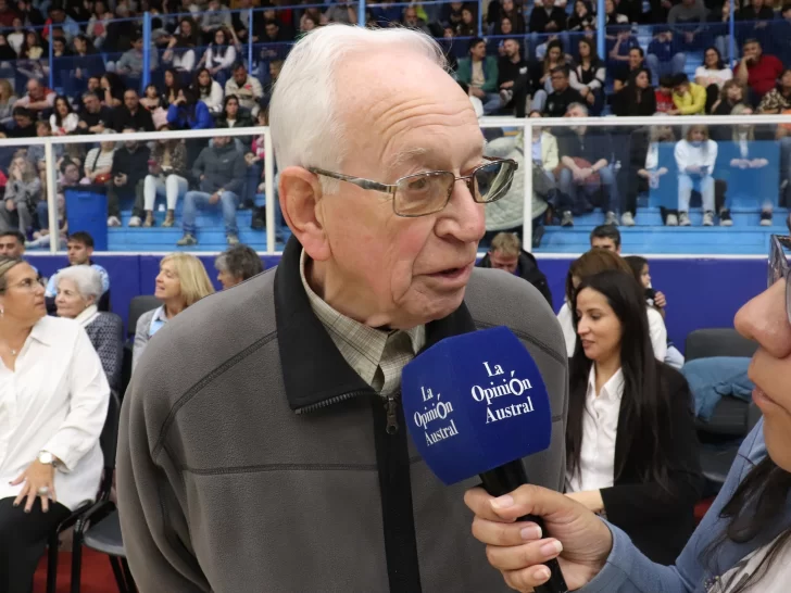 GUILLERMO-HAWKINS-ACTO-CENTENARIO-728x546 GUILLERMO-HAWKINS-ACTO-CENTENARIO-728x546