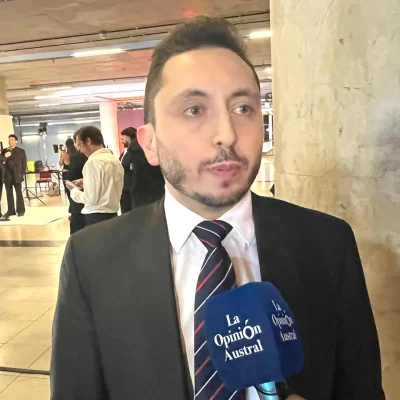 Iván Schargrodsky ganó el Martín Fierro a la Mejor Voz Periodística: “Es una época difícil para hacer periodismo, pero también muy interesante” Iván Schargrodsky ganó el Martín Fierro a la Mejor Voz Periodística: “Es una época difícil para hacer periodismo, pero también muy interesante”