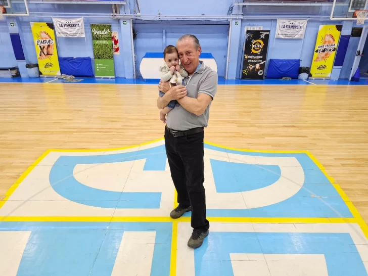 “Hispano, ¡te quiero!”: las conmovedoras palabras del “profe Mario” Fernández en el centenario del club