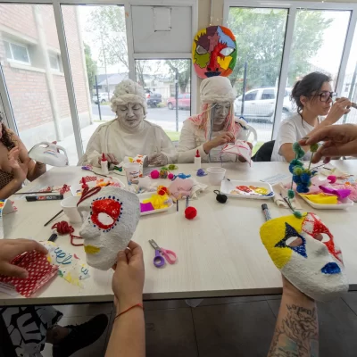 Más de medio centenar de alumnos finalizaron la diplomatura en arteterapia Más de medio centenar de alumnos finalizaron la diplomatura en arteterapia