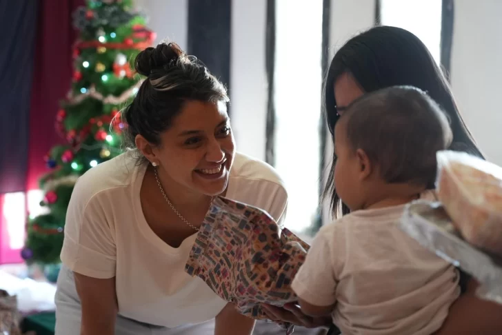 NATALIA-GADANO-DONACIONES-NAVIDAD-2-1-728x486