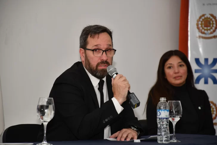 RENOVACION-DE-AUTORIDADES-UTN-ALAN-BJERRING-4-728x485 RENOVACION-DE-AUTORIDADES-UTN-ALAN-BJERRING-4-728x485