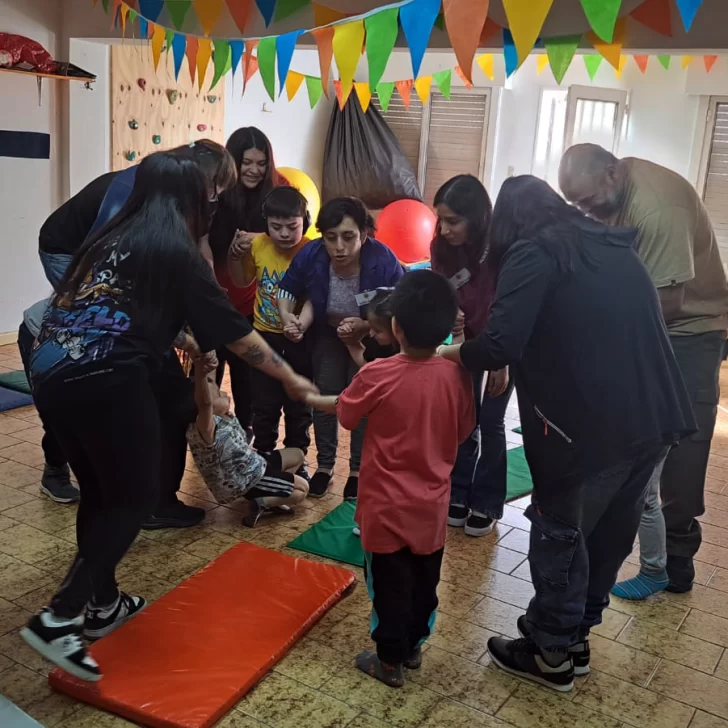 Fundación TEA Santa Cruz realizará charla abierta a familias que recibieron o están en proceso de diagnóstico de autismo Fundación TEA Santa Cruz realizará charla abierta a familias que recibieron o están en proceso de diagnóstico de autismo