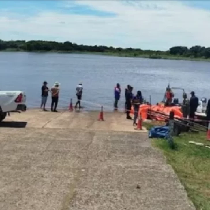 Tres argentinas murieron tras el naufragio de una lancha en Paraguay Tres argentinas murieron tras el naufragio de una lancha en Paraguay