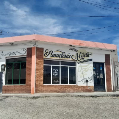 Ladrones desvalijaron una panadería de Caleta Olivia: robaron fiambres, electrodomésticos y dinero Ladrones desvalijaron una panadería de Caleta Olivia: robaron fiambres, electrodomésticos y dinero