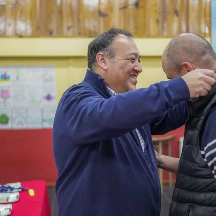  Héctor Acosta, director del Salesiano, egresado de la promoción 85, una de las autoridades que encabezó la emotiva ceremonia del sábado.