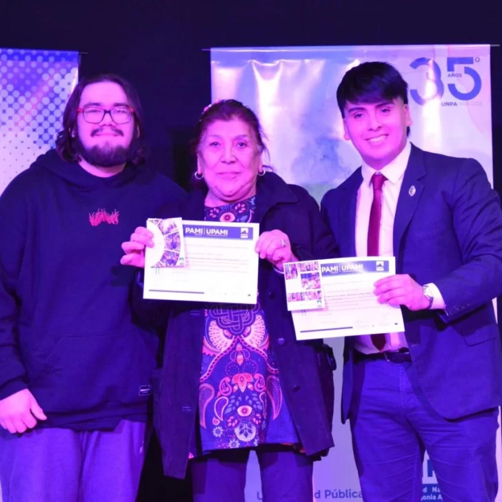 PAMI reactivó el programa UPAMI y entregó certificados en Río Gallegos PAMI reactivó el programa UPAMI y entregó certificados en Río Gallegos