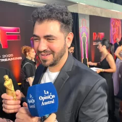 Lucas Fridman habló con La Opinión Austral en los Martín Fierro de Streaming: “Es realmente muy lindo”
