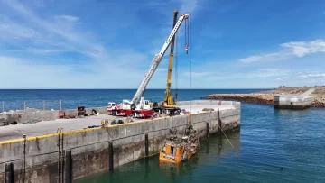 Caleta Paula: rescataron los tres buques hundidos en el último temporal Caleta Paula: rescataron los tres buques hundidos en el último temporal