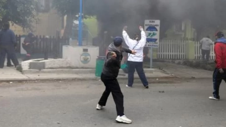  La manera en que se frustró, en 2011, el intento del gobierno de Peralta de reformar la Ley Previsional, es la imágen que atemoriza y desalienta cualquier debate sobre el mismo.