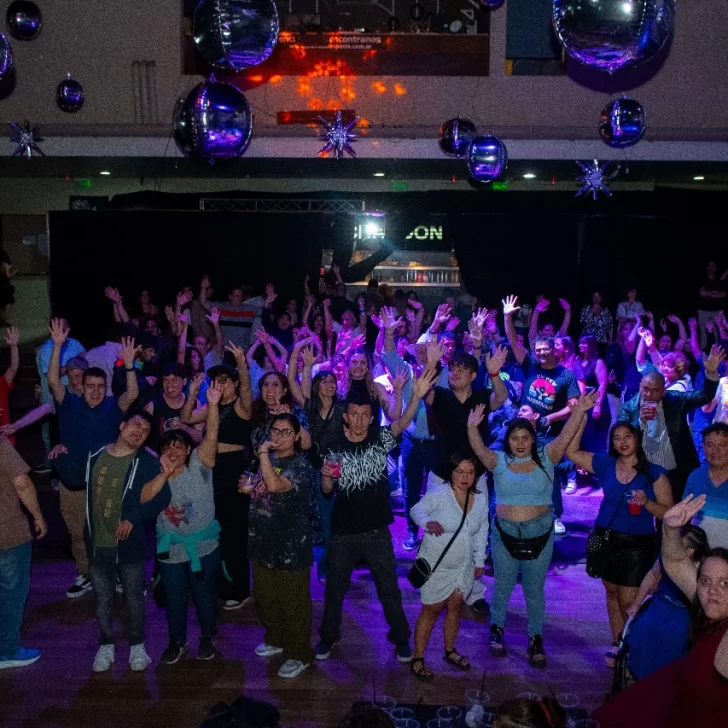 Sin Etiquetas cerró el 2025 con un fiesta de gala con más de 150 personas Sin Etiquetas cerró el 2025 con un fiesta de gala con más de 150 personas