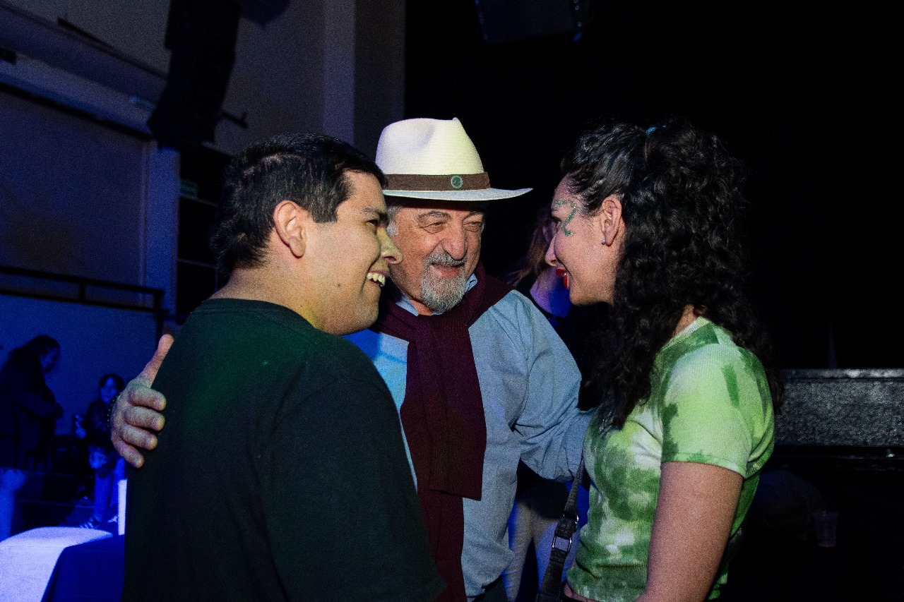 Sin Etiquetas cerró el 2025 con un fiesta de gala con más de 150 personas