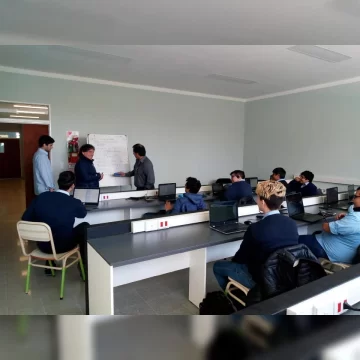 Fortalecieron derechos de docentes de laboratorio en Educación Técnica Fortalecieron derechos de docentes de laboratorio en Educación Técnica