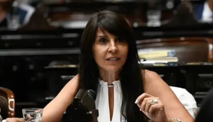 Lorena Villaverde renunciará a Diputados y sostendrá su banca en el Senado “hasta las últimas consecuencias”