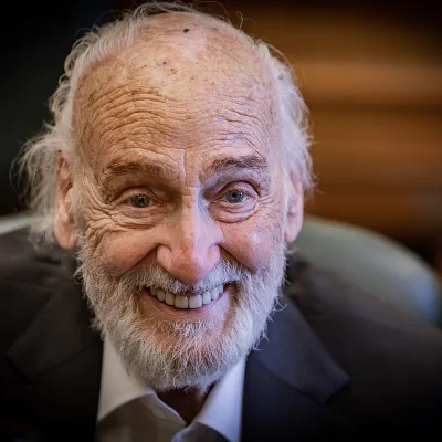 Murió Héctor Alterio, actor de La Patagonia Rebelde y figura clave del cine argentino Murió Héctor Alterio, actor de La Patagonia Rebelde y figura clave del cine argentino