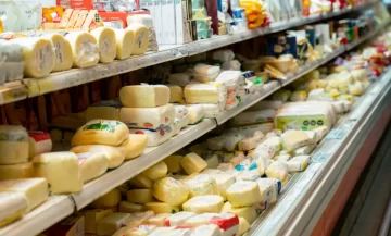 Alerta de Anmat: prohibieron un lote de un reconocido queso de La Serenísima por presencia de Listeria Alerta de Anmat: prohibieron un lote de un reconocido queso de La Serenísima por presencia de Listeria