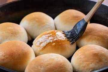 Receta fácil y rápida de pancitos saborizados para hacer en casa Receta fácil y rápida de pancitos saborizados para hacer en casa