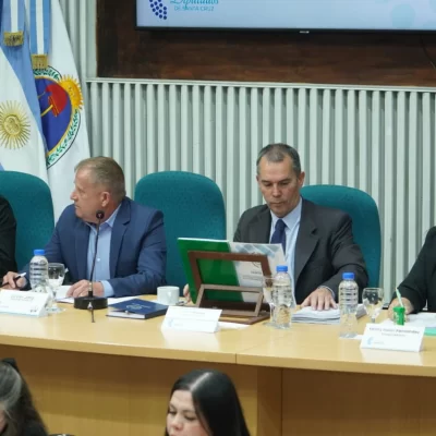 5° Sesión extraordinaria: Daniel Álvarez presentó el Segundo Informe de Gestión 2025 5° Sesión extraordinaria: Daniel Álvarez presentó el Segundo Informe de Gestión 2025