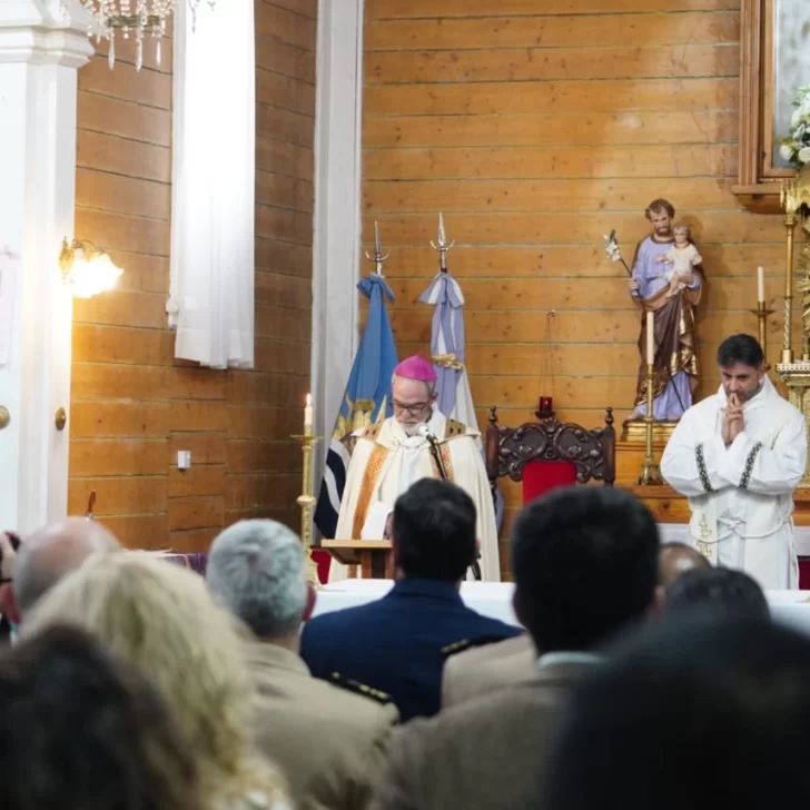Río Gallegos celebró el Solemne Te Deum por su 140° aniversario con un mensaje de unidad: “Despertar a la solidaridad, la esperanza y el diálogo” Río Gallegos celebró el Solemne Te Deum por su 140° aniversario con un mensaje de unidad: “Despertar a la solidaridad, la esperanza y el diálogo”