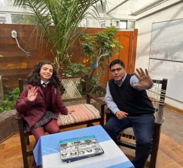 Después de la nota de La Opinión Austral, el gobernador Vidal recibió a Valentina, la campeona de 10 años en las olimpíadas de matemáticas Después de la nota de La Opinión Austral, el gobernador Vidal recibió a Valentina, la campeona de 10 años en las olimpíadas de matemáticas