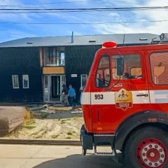 Colocaban cámaras de seguridad en una casa y provocaron un principio de incendio