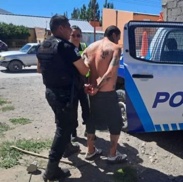 Un hombre detenido y dos mujeres demoradas acusados de un robo en Perito Moreno Un hombre detenido y dos mujeres demoradas acusados de un robo en Perito Moreno