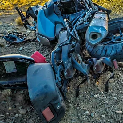 Bomberos asistieron a motociclista que cayó de su rodado cerca de Piedra Buena Bomberos asistieron a motociclista que cayó de su rodado cerca de Piedra Buena