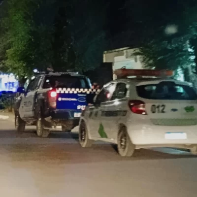 Realizaron maniobras imprudentes en moto e insultaron a inspectores de Tránsito