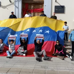 “Es la liberación de Venezuela”: comunidad venezolana se manifestó en Río Gallegos