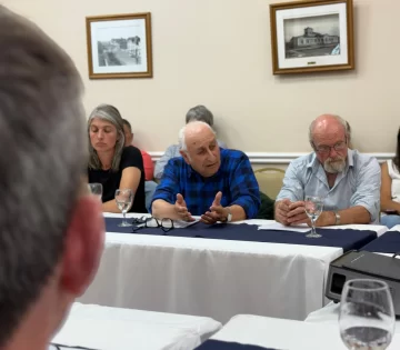 Puricelli respaldó el plan provincial para reimpulsar la ganadería en Santa Cruz Puricelli respaldó el plan provincial para reimpulsar la ganadería en Santa Cruz