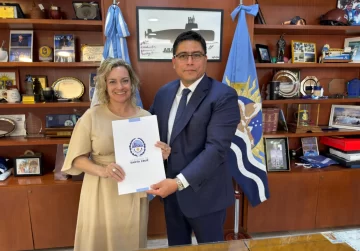 Natalia Linardi asumió como Fiscal de Estado de Santa Cruz Natalia Linardi asumió como Fiscal de Estado de Santa Cruz