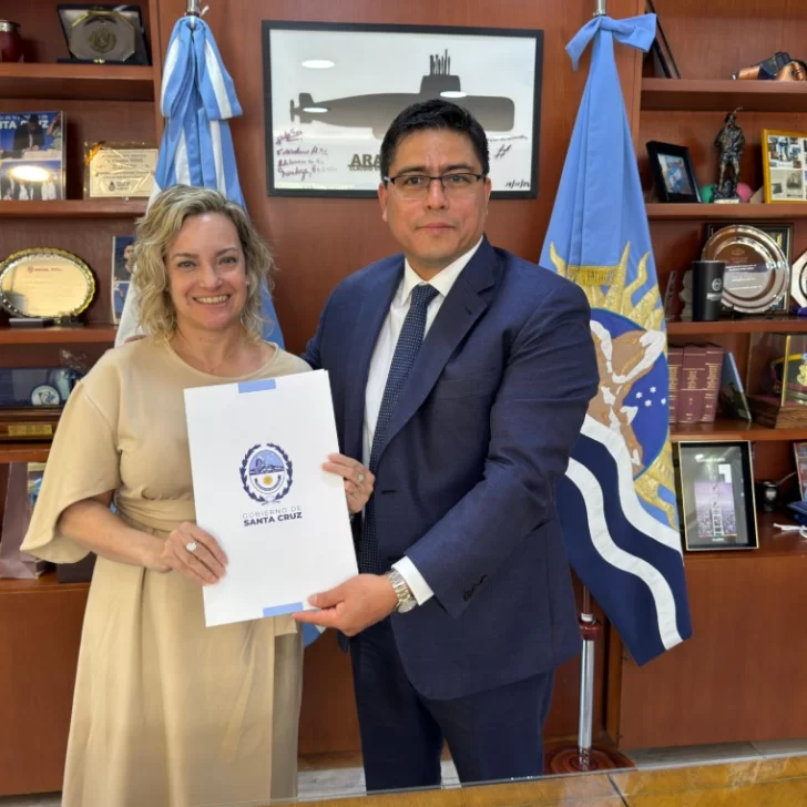Natalia Linardi asumió como Fiscal de Estado de Santa Cruz Natalia Linardi asumió como Fiscal de Estado de Santa Cruz