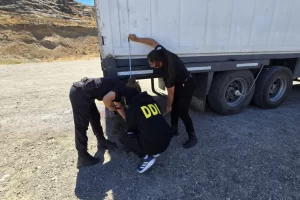 Realizaron la inspección del camión con el que se accidentó un motociclista Realizaron la inspección del camión con el que se accidentó un motociclista