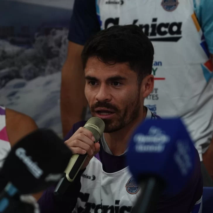 Matías Silva en previa de la Corrida del Diario Crónica: “Tengo una buena base y fuerza para ganar esta carrera” Matías Silva en previa de la Corrida del Diario Crónica: “Tengo una buena base y fuerza para ganar esta carrera”
