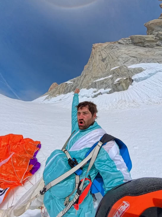 Fitz-Roy-the-first-BASE-jump-A-huge-wall-a-multi-day-ascent-and-a-brand-new-stunning-exit.-A-546x728 Fitz-Roy-the-first-BASE-jump-A-huge-wall-a-multi-day-ascent-and-a-brand-new-stunning-exit.-A-546x728